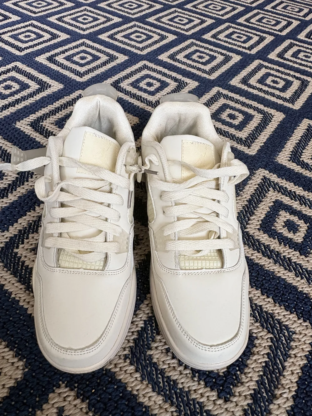 Nike Men's Athletic Sneakers White Cream